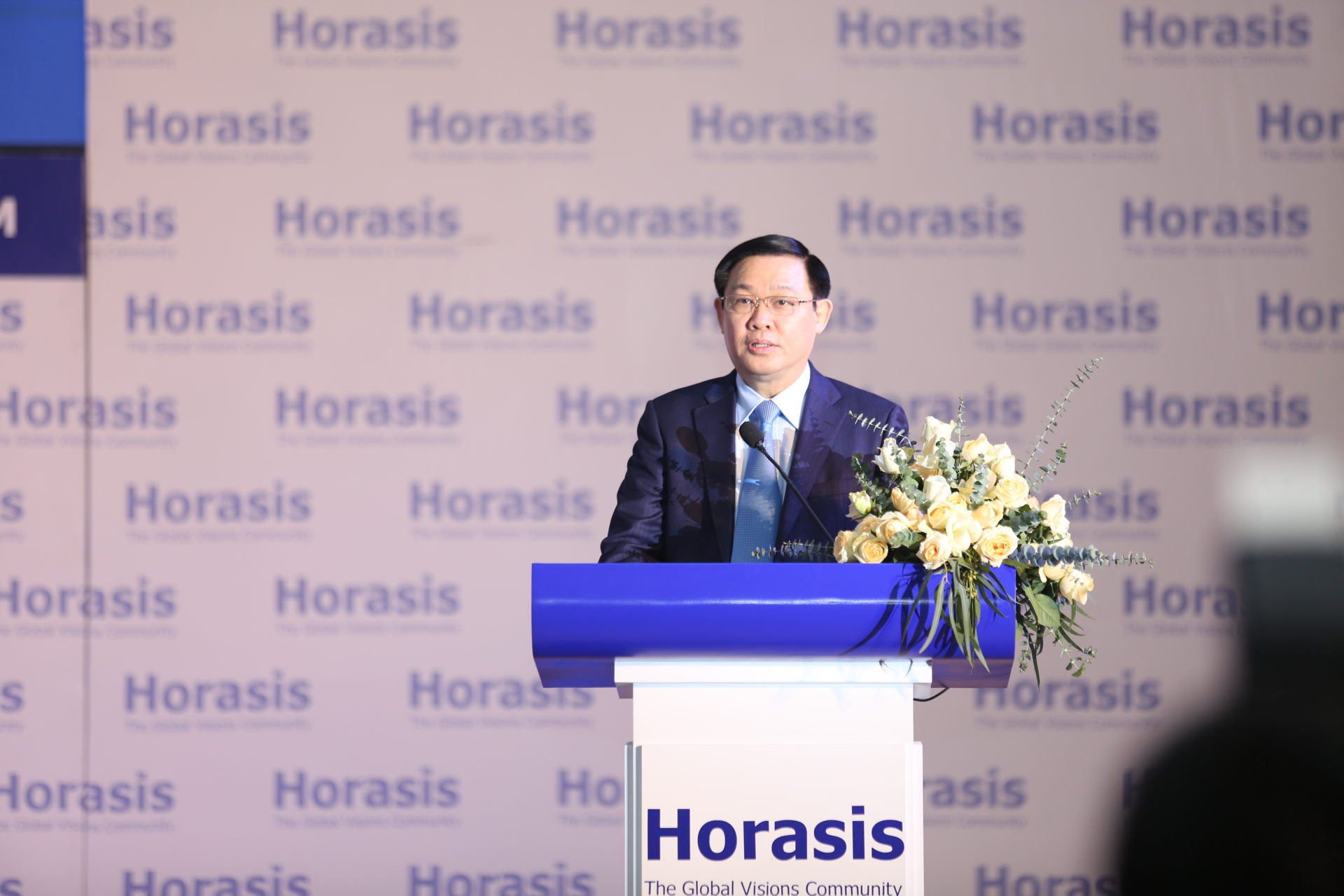https://backoffice.horasis.org/wp-content/uploads/Vuong-Dinh-Hue-Deputy-Prime-Minister-of-Vietnam-Vietnam.jpg